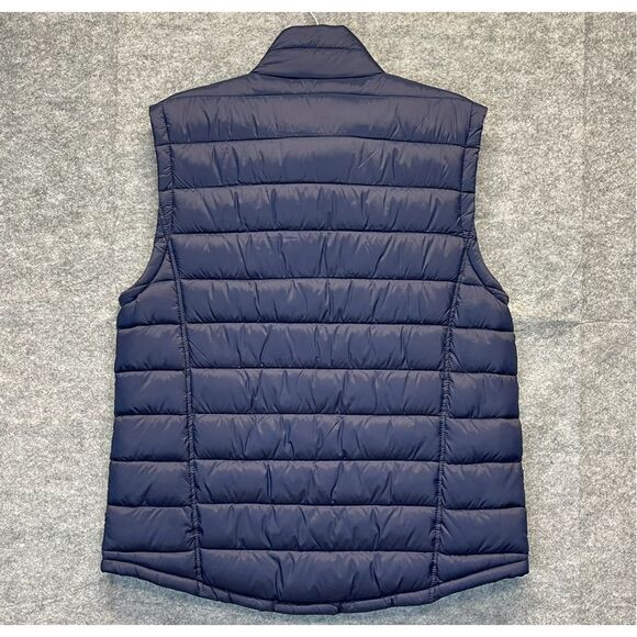 NWT IZOD Men’s Puffer Vest Medium Peacoat Blue Quilted Lightweight Zip Front - Picture 9 of 11